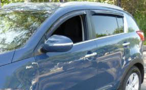 Kia Sportage 2010-2012 - Дефлекторы окон, комплект 4 штуки, темные, EGR фото, цена