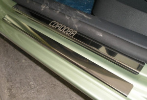 Seat Cordoba 2003-2010 - Порожки внутренние к-т 4шт фото, цена