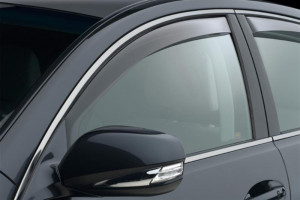 Lexus GS 2006-2012 - Дефлекторы окон (ветровики), передние, светлые. (WeatherTech)                             фото, цена