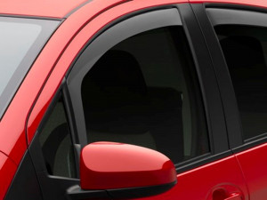 Toyota Yaris 2012-2014 - (5-Door Hatchback) Дефлекторы окон (ветровики), передние, светлые. (WeatherTech) фото, цена