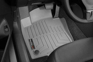 Volkswagen Passat 2012-2014 - Коврики резиновые с бортиком, передние, серые. (WeatherTech) фото, цена