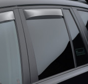 BMW X3 2011-2014 - Дефлекторы окон (ветровики), задние, светлые. (WeatherTech) фото, цена