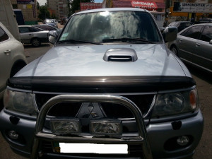 Mitsubishi Pajero Sport 2000-2007 - Дефлектор капота, темный, EGR фото, цена