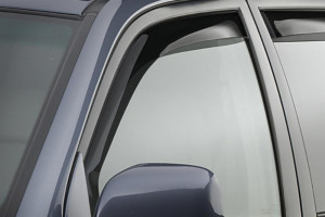 Chevrolet Captiva 2006-2014 - Дефлекторы окон (ветровики), передние, темные. (WeatherTech) фото, цена