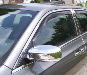 Chrysler 300C 2011-2014 - Дефлекторы окон (ветровики), передние, светлые. (WeatherTech) фото, цена