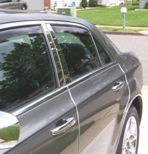 Chrysler 300C 2011-2014 - Дефлекторы окон (ветровики), задние, светлые. (WeatherTech) фото, цена