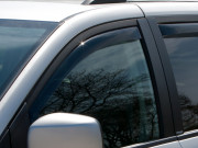 Dodge Grand Caravan 2008-2014 - Дефлекторы окон (ветровики), передние, темные. (WeatherTech)                                фото, цена
