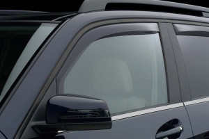 Mercedes-Benz GLK 2009-2014 - Дефлекторы окон (ветровики), передние, светлые. (WeatherTech) фото, цена