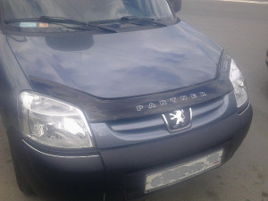 Peugeot Partner 2002-2012 - Дефлектор капота (мухобойка), VIP Tuning фото, цена