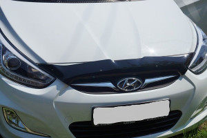 Hyundai Accent 2011-2015 - Дефлектор капота (мухобойка), короткий. (SIM) фото, цена