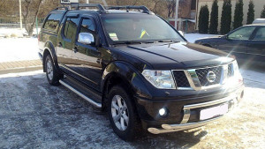 Nissan Pathfinder 2010-2012 - Дефлектор капота (мухобойка), темный. (SIM) фото, цена