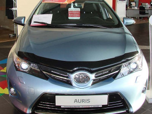 Toyota Auris 2012-2015 - Дефлектор капота (мухобойка), темный. (SIM) фото, цена