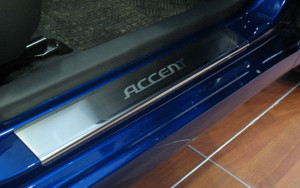 Hyundai Accent 2011-2015 - Порожки внутренние к-т 4 шт. (НатаНико) фото, цена