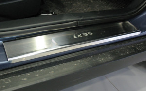 Hyundai ix35 2010-2015 - Порожки внутренние к-т 4 шт. (НатаНико) фото, цена