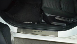 Mazda 3 2013-2015 - Порожки внутренние к-т 4 шт. (НатаНико) фото, цена