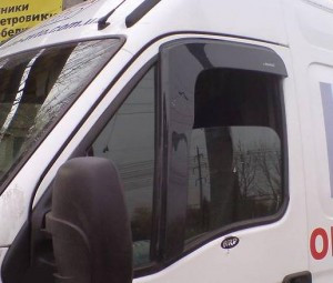 Renault Master 2010-2016 - Дефлекторы окон (ветровики) передние (AV-TUN) фото, цена