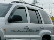 Jeep Grand Cherokee 1999-2005 - Дефлекторы окон (ветровики), темные, комплект 4 шт. (EGR) фото, цена