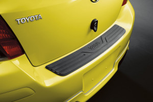 Toyota Yaris 2009-2010 - (Htb 3D/Htb 5D) - Накладка на задний бампер фото, цена