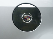 Cadillac SRX 2004-2009 - Хромированная накладка на лючок бензобака. фото, цена
