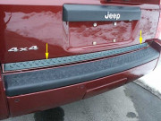 Jeep Commander 2006-2008 - Хромированная накладка на кромку багажника. фото, цена