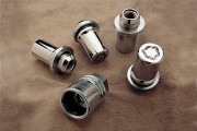 Toyota 4Runner 2004-2009 - Секретные гайки - Wheel Locks, Clear Chrome. фото, цена